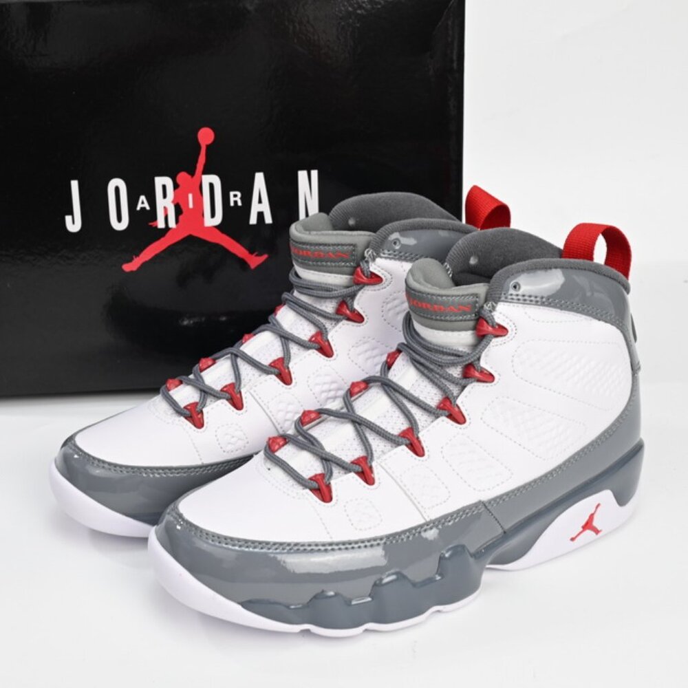 Nike Air Jordan 9 Retro